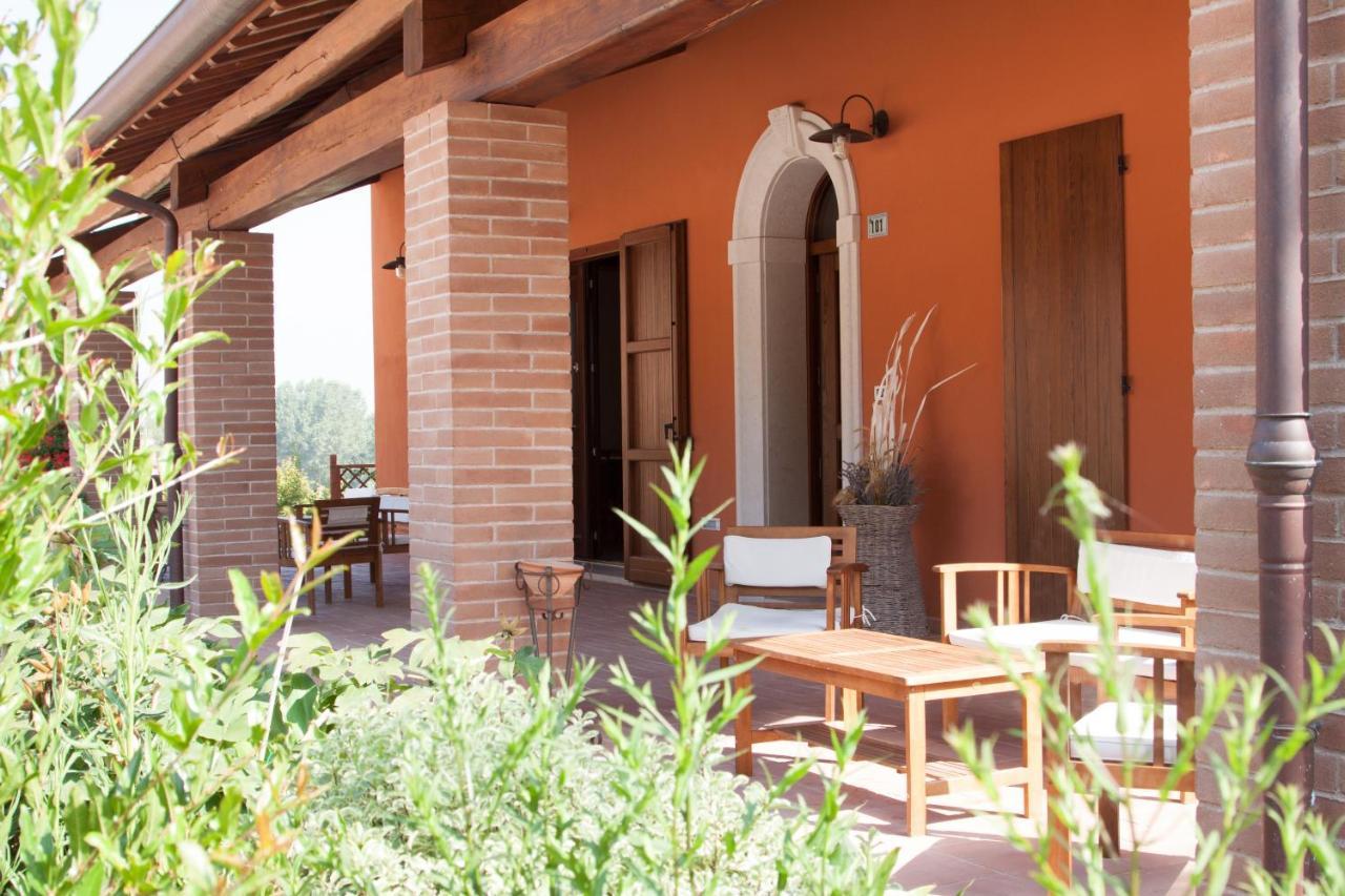 Hotel Collina dei Poeti SantʼArcangelo di Romagna Esterno foto