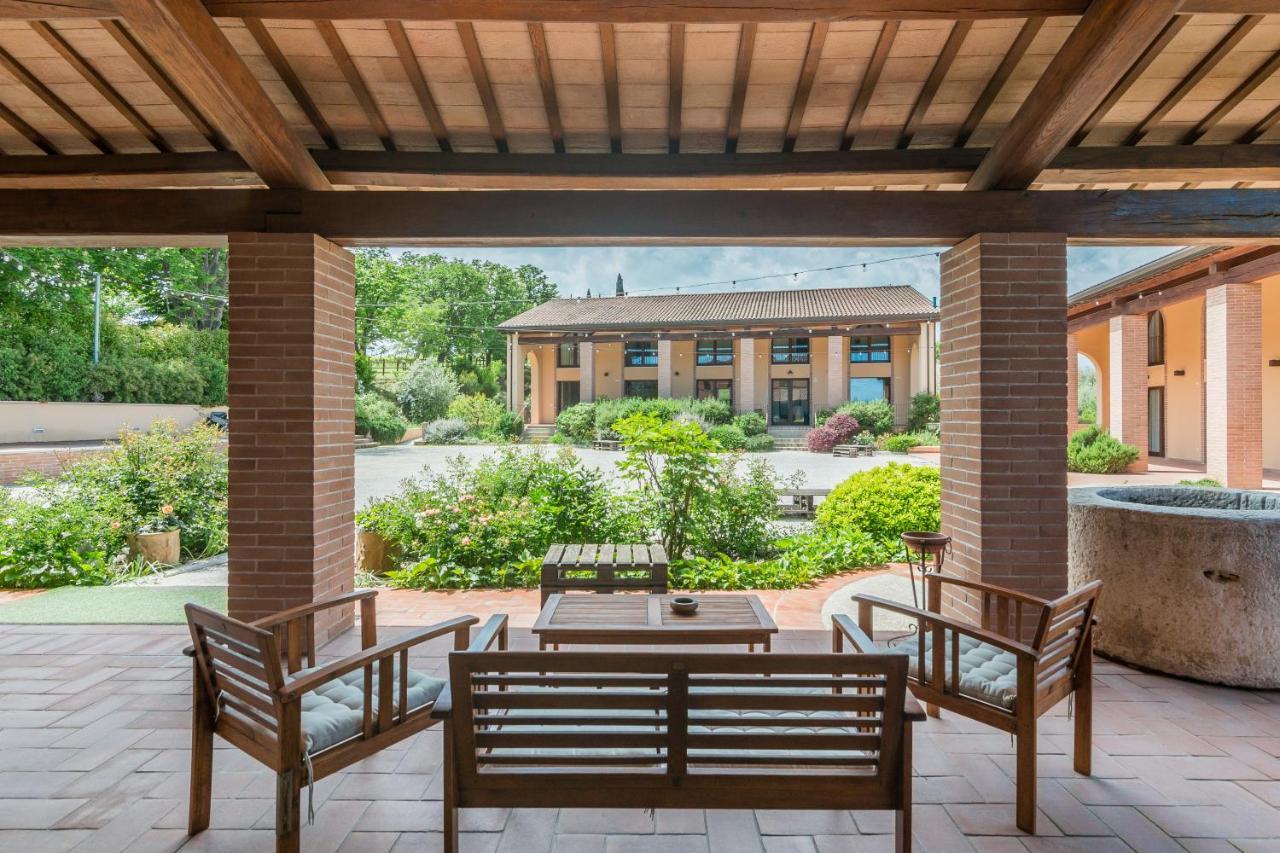 Hotel Collina dei Poeti SantʼArcangelo di Romagna Esterno foto