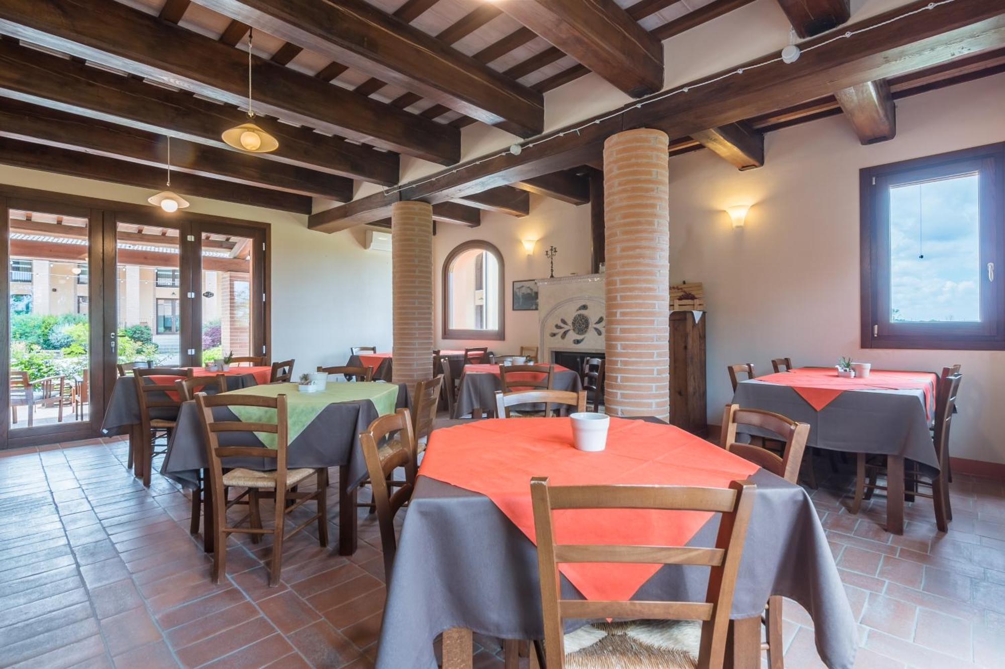 Hotel Collina dei Poeti SantʼArcangelo di Romagna Camera foto